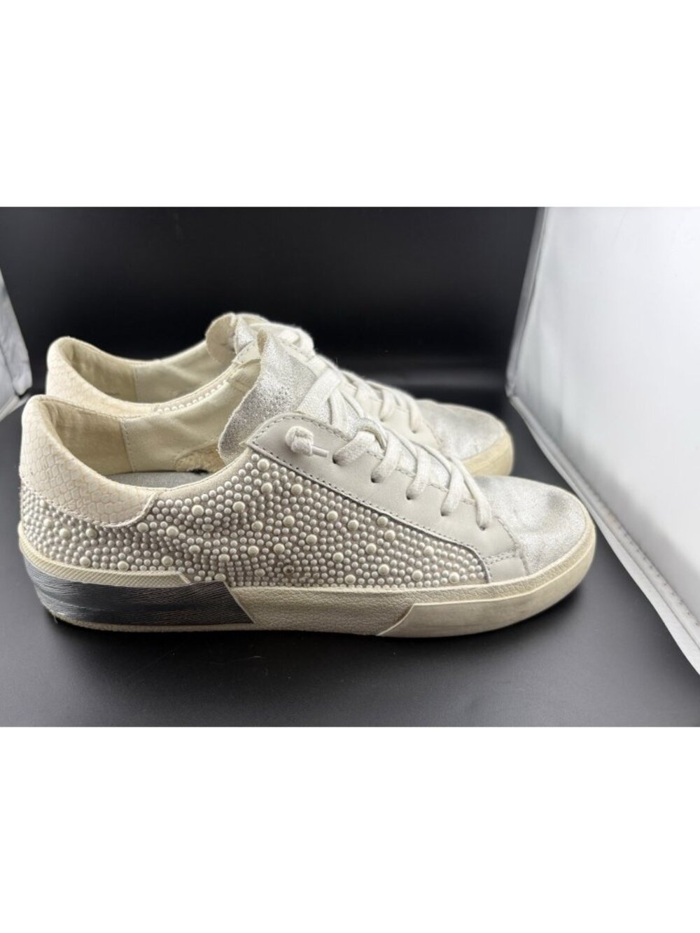 Dolce Vita Zina Pearl Sneakers Women's Size 8 Leather Lace Up Bride Shoes Silver - Picture 5 of 13